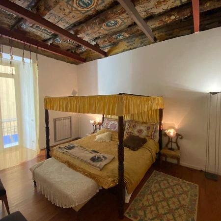 Casa Tiare, The Heart Of Piazza Plebiscito Apartment Naples Luaran gambar